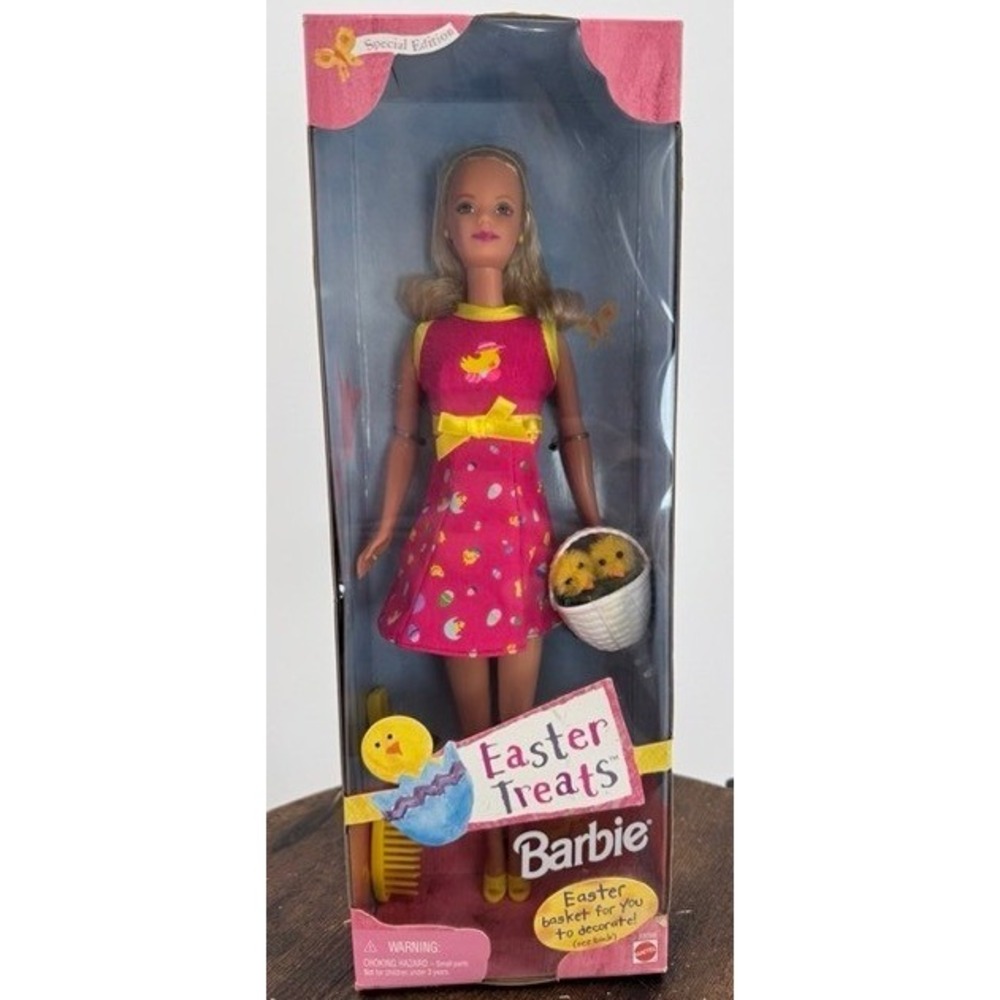 Vintage NEW Mattel Barbie Easter Treats Doll Special Edition Pink Dress Collect
